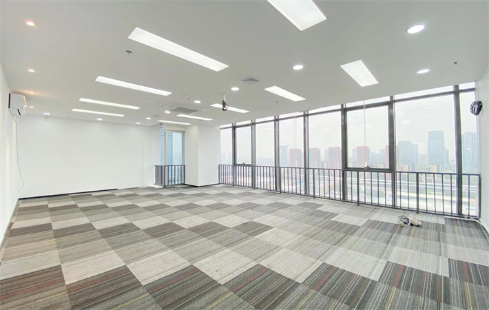 大新时代大厦三面采光办公室